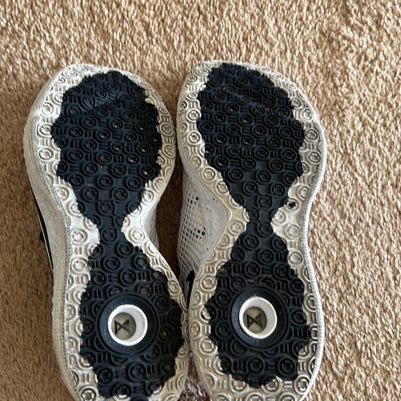 Nike Strobel shoes - Picture 7 of 7